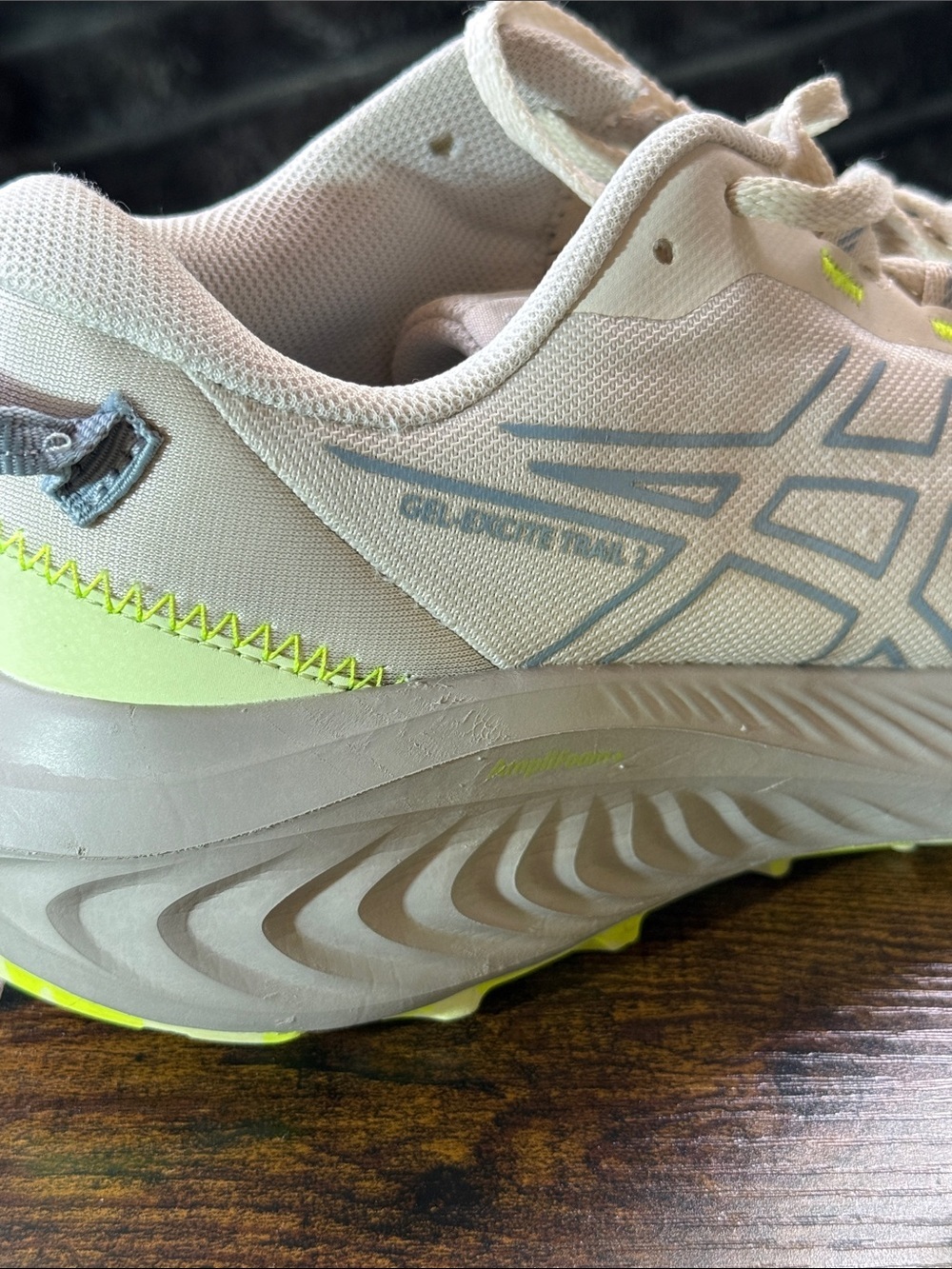 ASICS GEL-Excite Trail 2 Birch/Dolphin Grey Women's Size 9.5 - Picture 3 of 8
